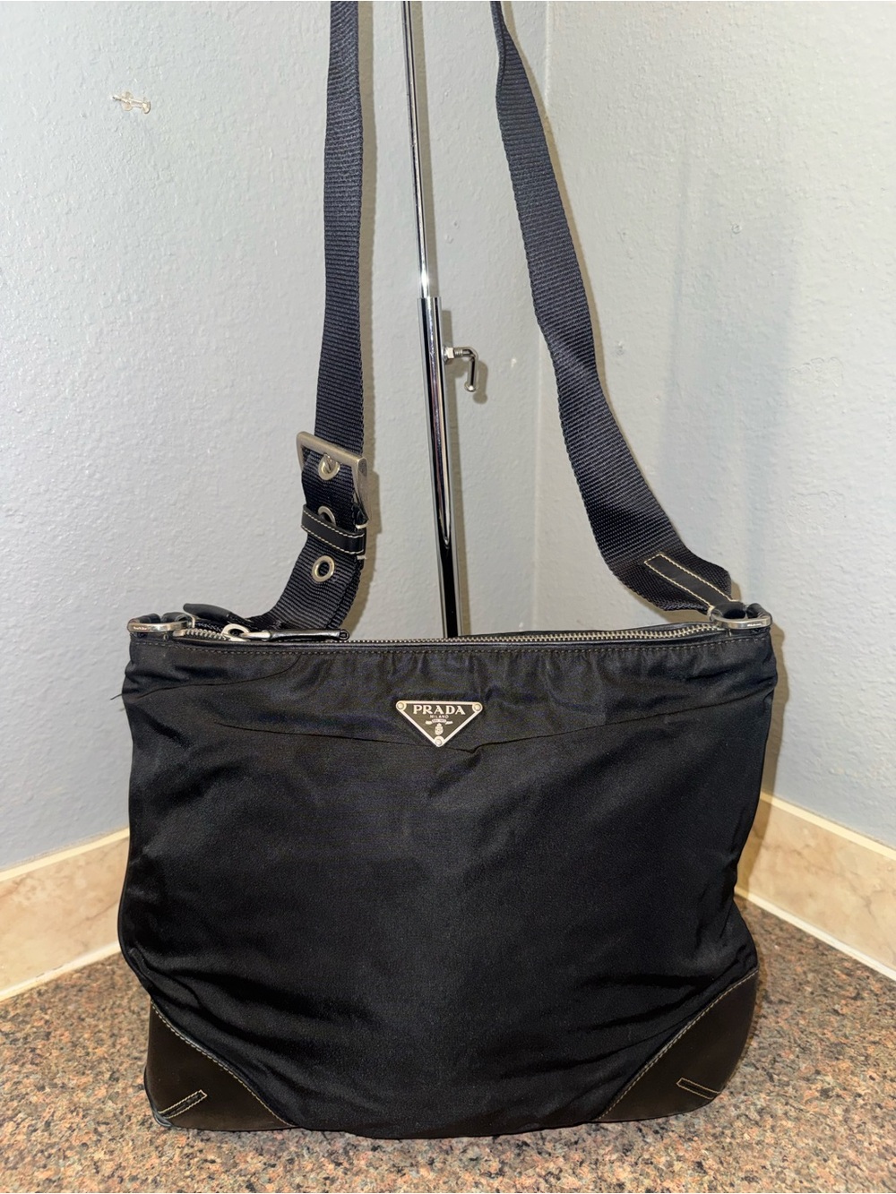 Prada Tessuto vintage Nylon & Leather Shoulder Bag - Black ✅authentic✅ - Picture 2 of 8